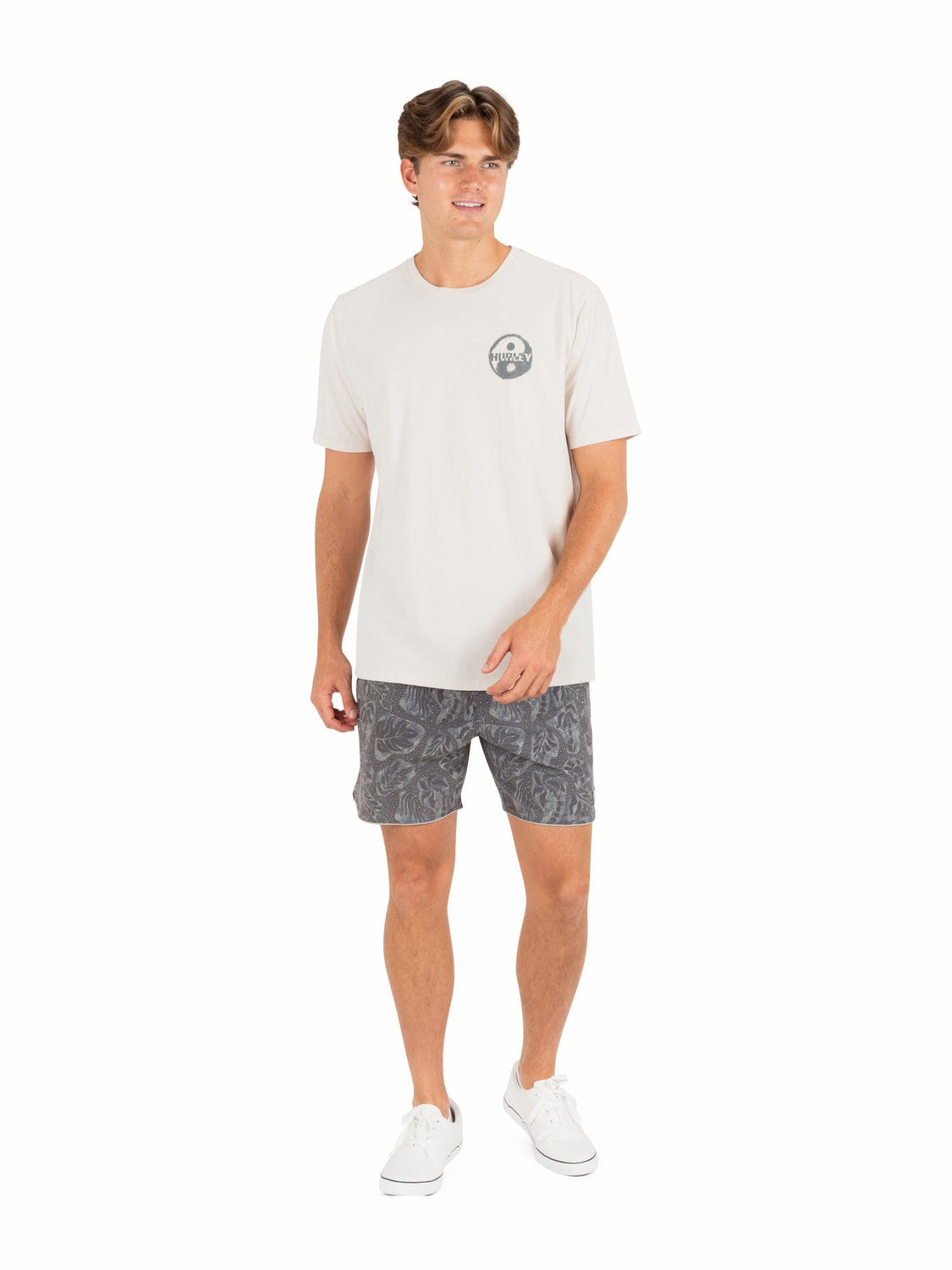 Hurley Phantom Naturals Scallop Volley 17"