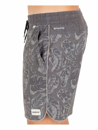 Hurley Phantom Naturals Scallop Volley 17"