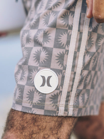 Hurley Phantom Naturals Tailgate 18"